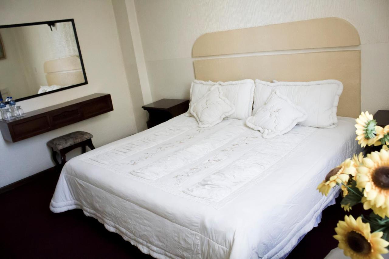 Hotel Romo ซิวดัด อีดัลโก ภายนอก รูปภาพ